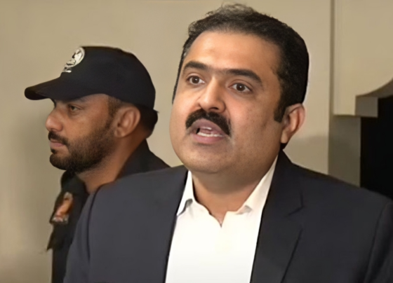 پنجاب کے دریاؤں میں 38 سال بعد اتنا پانی آیا، آج شاہدرہ سے بڑا ریلہ گزرے گا، عرفان کاٹھیا