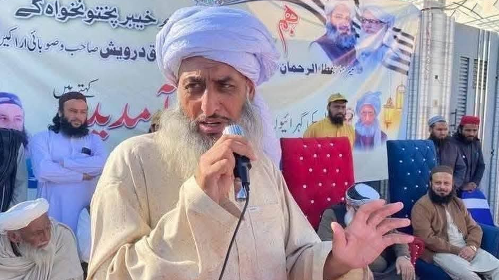 مفتی کفایت اللہ پر قاتلانہ حملہ، بیٹا اور بیٹی جاں بحق، خود اور اہلیہ زخمی