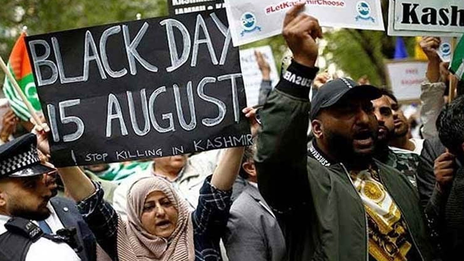 پاکستان سمیت دنیا بھرمیں کشمیری عوام بھارت کے یومِ آزادی کو یومِ سیاہ کے طور پر منا رہے ہیں
