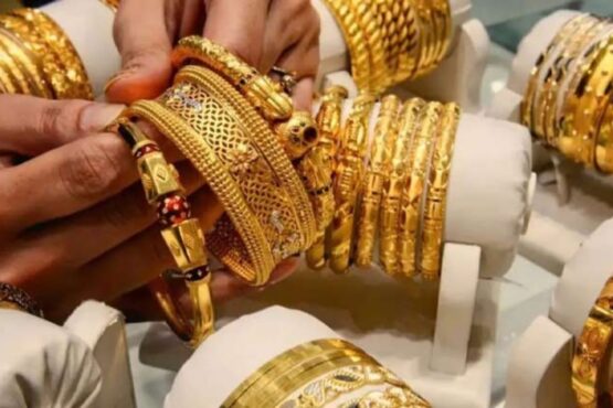 ملک میں فی تولہ سونا سستا ہوگیا ، قیمت کیا ہے ؟