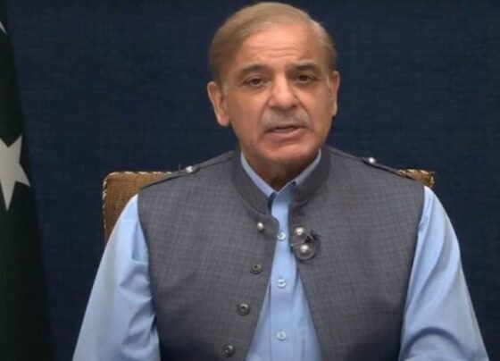 اقلیتوں کو تمام حقوق حاصل، انکی فلاح و بہبود ترجیحی فرائض میں شامل ہے، وزیراعظم