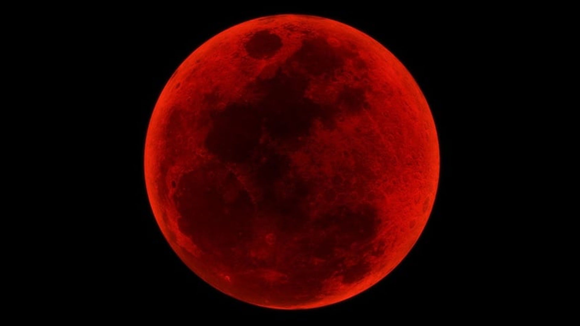 اتوار کی رات مکمل چاند گرہن  کہاں کہاں اور کس وقت دیکھا جا سکے گا ؟؟