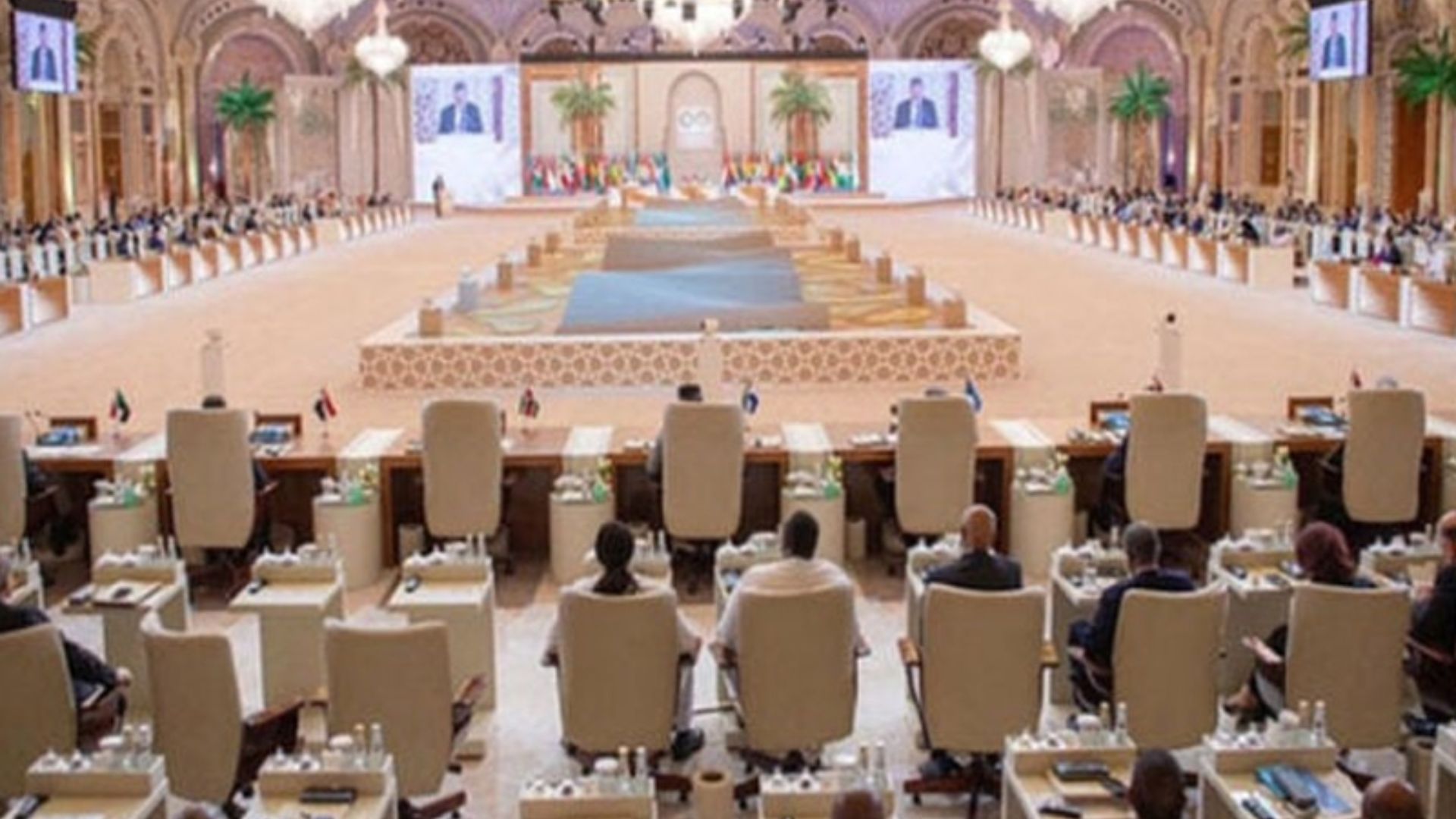 عرب اسلامی سربراہی اجلاس : اسرائیلی جارحیت کی مذمت، قطر سے مکمل اظہار یکجہتی، اعلامیہ جاری