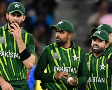 پی سی بی کا بڑا فیصلہ ، قومی کرکٹرز کے غیر ملکی لیگز کے این او سی معطل