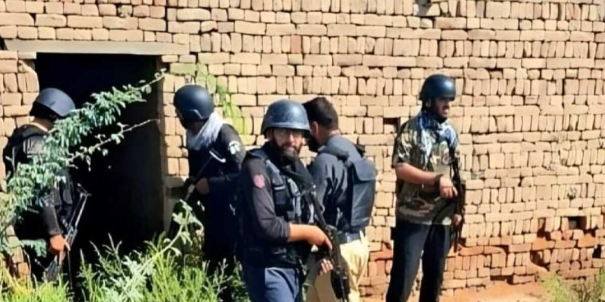 کرک میں سکیورٹی فورسز اور پولیس کا مشترکہ آپریشن، 17 خوارج ہلاک