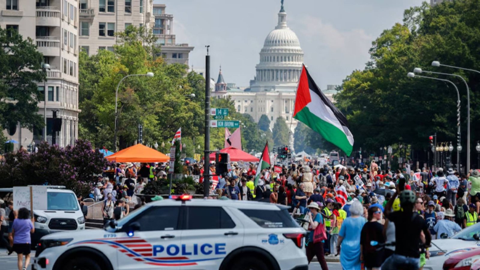 واشنگٹن میں فوج تعیناتی کیخلاف ہزاروں افراد کا احتجاج،ٹرمپ سے فیصلہ واپس لینے کا مطالبہ