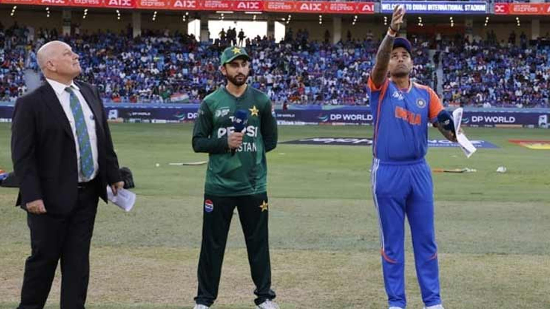 ایشیا کپ فائنل بھارت کا ٹاس جیت کر فیلڈنگ کا فیصلہ