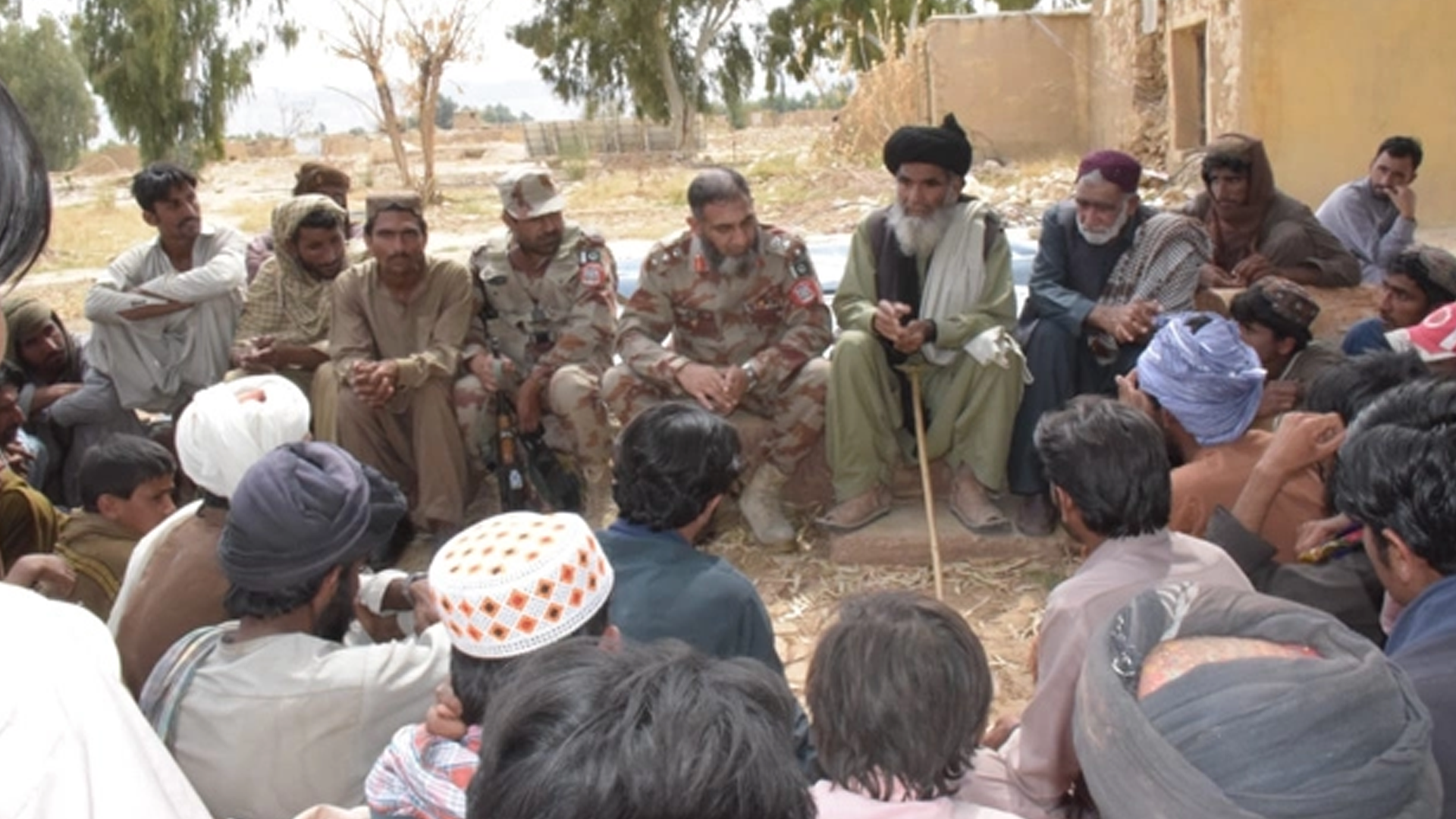 افغان فورسز کی جارحیت کے خلاف سوات، باجوڑ اور بلوچستان کے قبائل کا پاک فوج سے اظہارِ یکجہتی، مل کر مقابلہ کرنے کا عزم