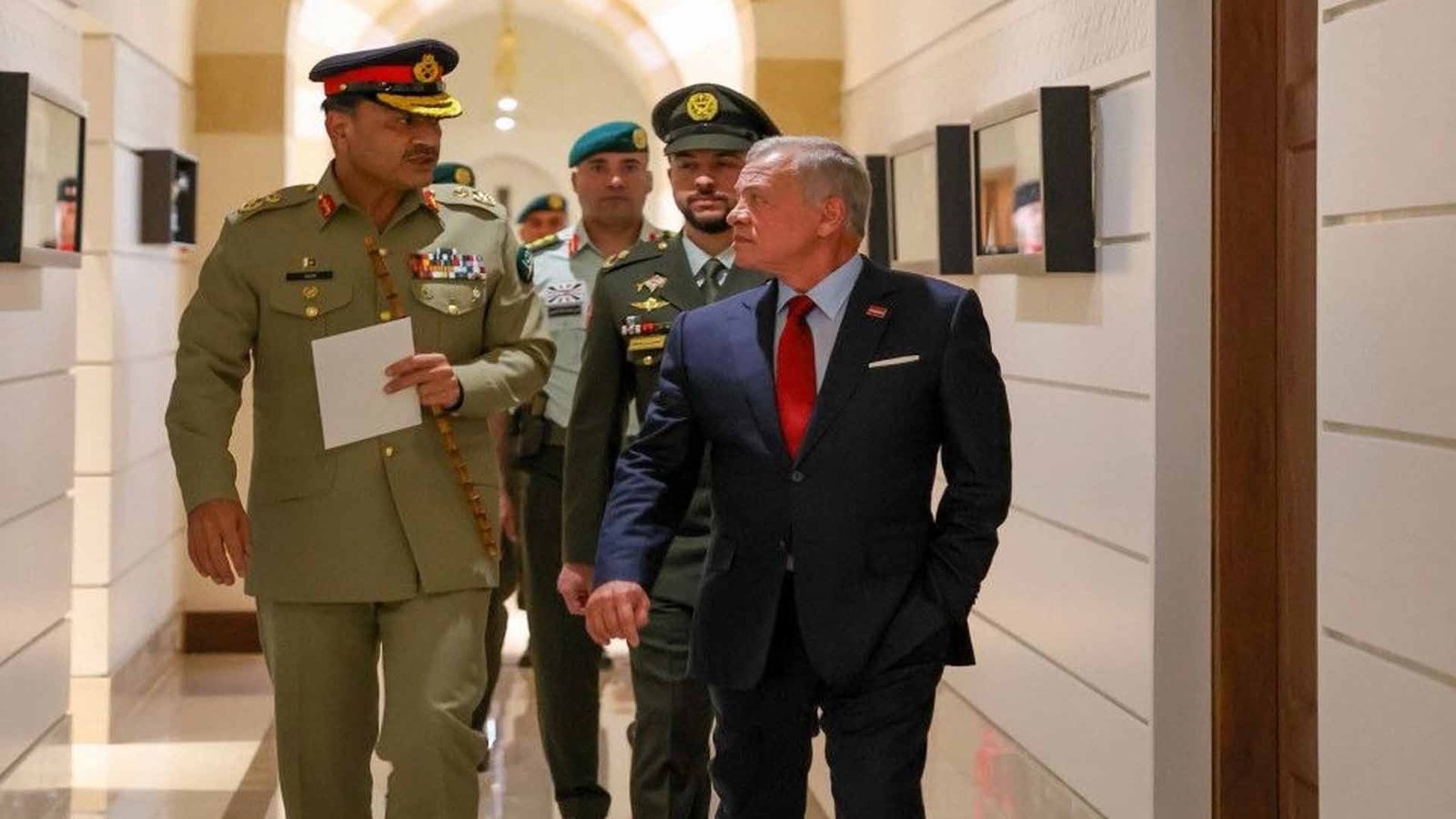 فیلڈ مارشل سید عاصم منیر کا  مصر، اردن اور سعودی عرب  کا دورہ کامیاب ملٹری ڈپلومیسی کی شاندار مثال