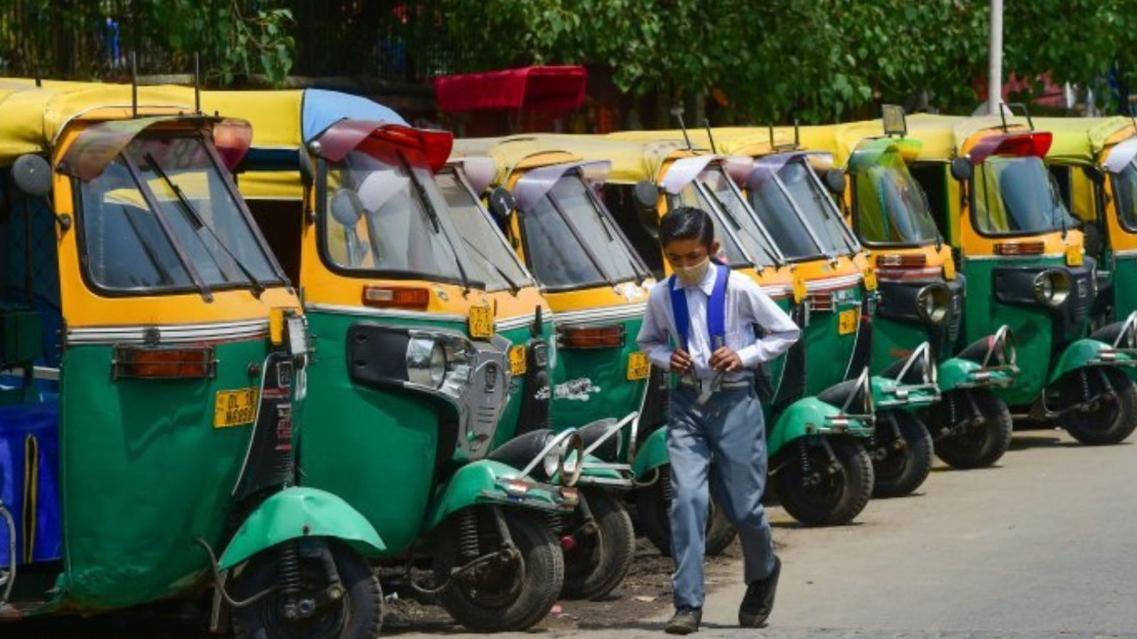 کیا رکشہ اور ٹیکسی کا دور ختم ہونے والا ہے؟ مستقبل کی سواری آ گئی