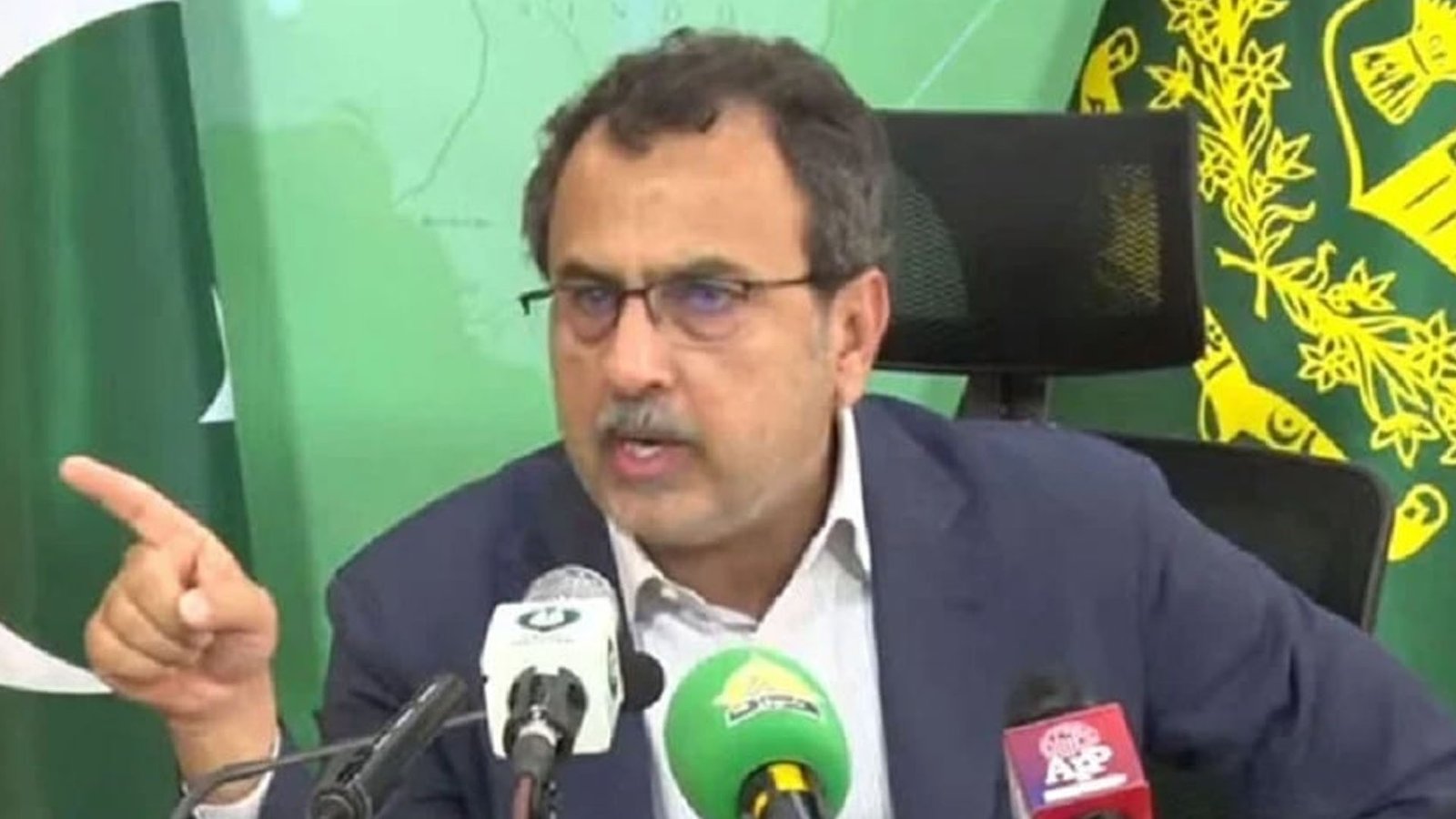 بجلی مہنگی ہونے کی اصل وجہ کیا ہے ؟وزیر توانائی نے بتا دیا