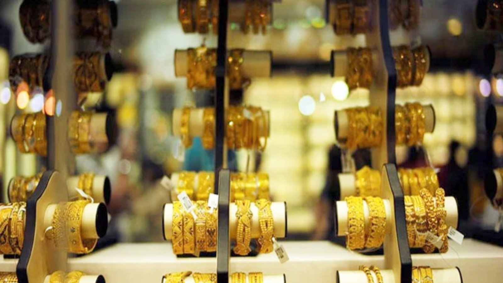 تاریخی کمی کے بعد سونے کی قیمتوں نے پھر اُڑان بھرلی
