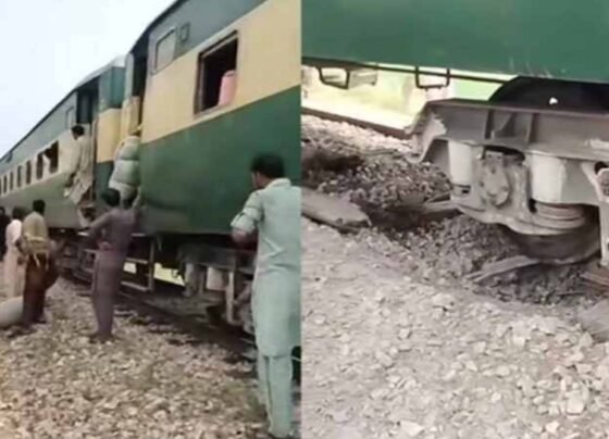 شکارپور میں جعفر ایکسپریس کے ریلوے ٹریک پر دھماکہ ، 4 بوگیاں پٹڑی سے اتر گئیں
