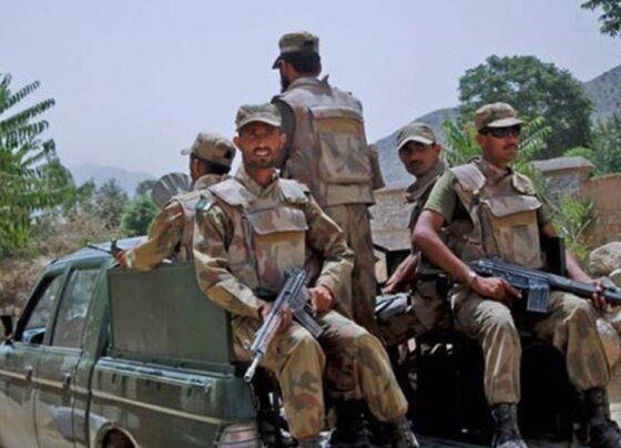 خضدار : سکیورٹی فورسز کے آپریشن میں فتنہ الہندوستان کے 14 دہشتگرد ہلاک