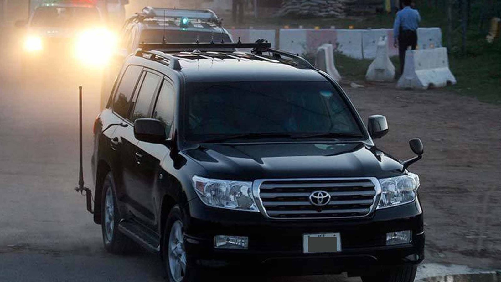 خیبرپختونخوا میں بلٹ پروف گاڑیوں کا شدید فقدان، ضلع ہنگو کو 12 کی ضرورت، صرف ایک دستیاب