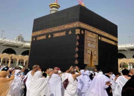 کسی بھی ویزے پر آنے والے اب عمرہ ادا کرسکیں گے ، سعودی عرب