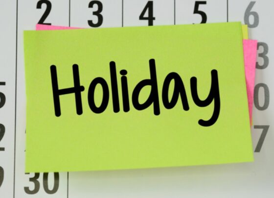 17 نومبر کو عام تعطیل کا اعلان