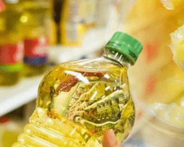 پیٹرولیم مصنوعات میں اضافہ، گھی، کوکنگ آئل اور آٹے کی قیمتیں بے قابو