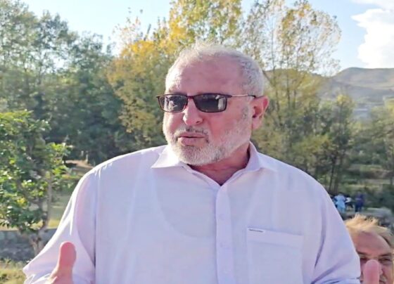 سوات ، اے این پی رہنما ممتاز علی خان کی گاڑی کے قریب دھماکہ  