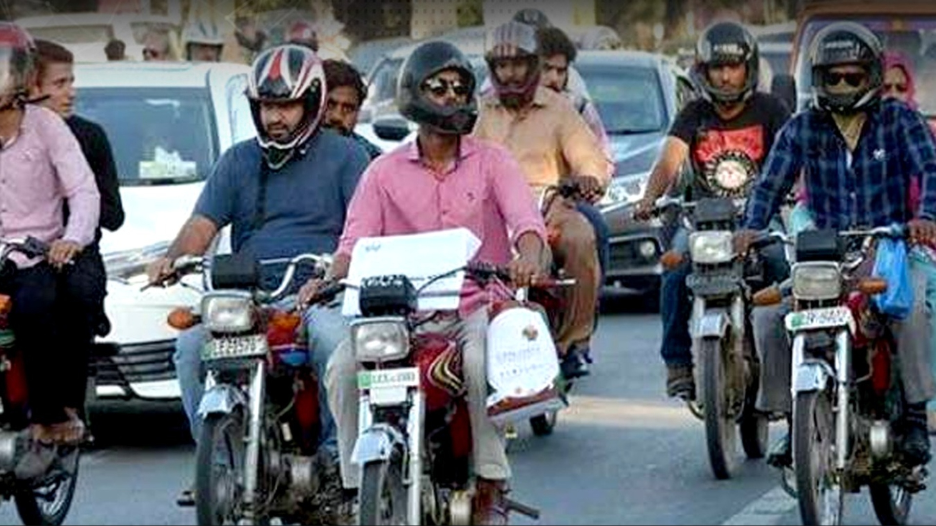 موٹر سائیکل سواروں کے لیے خوشخبری،ماہانہ 20 لیٹر سبسڈی پٹرول ملے گا،ایپ تیار کر لی گئی