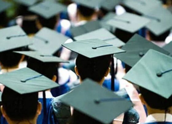 آکسفورڈ یونیورسٹی میں اسکالرشپ حاصل کرنے کا سنہری موقع ، طلبا کیلئے خوشخبری