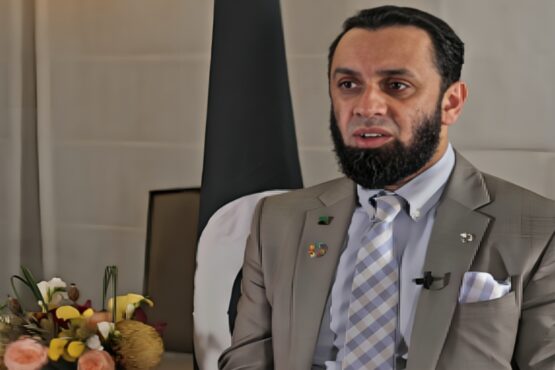 توشہ خانہ ٹو کی سزا 190 ملین پاؤنڈ کی سزا کی مدت ختم ہونے کے بعد شروع ہوگی ، عطا تارڑ