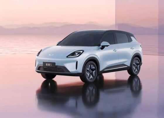 گاڑیوں کے شوقین افراد کیلئے خوشخبری ، ایم جی کی نئی الیکٹرک گاڑی لانچ