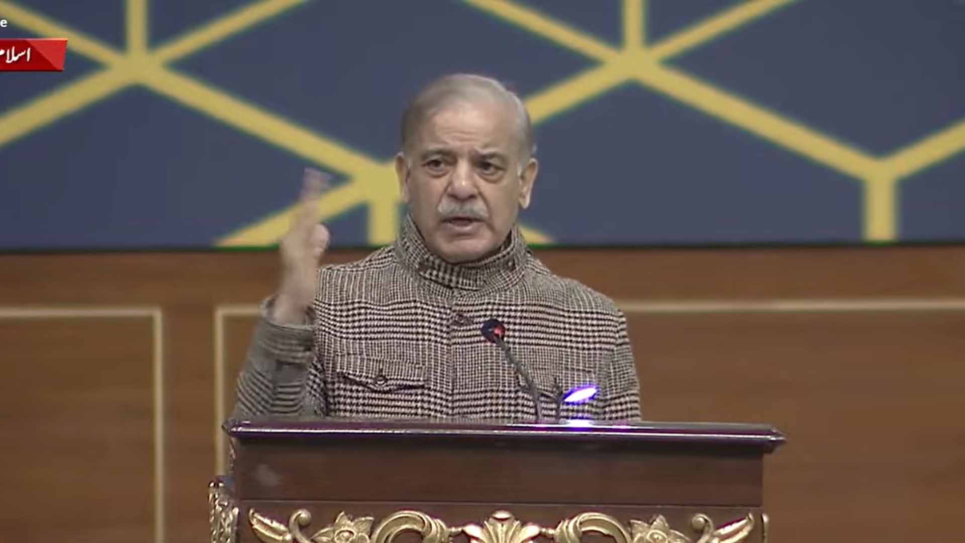 وزیراعظم کی زیر صدارت اہم اجلاس، ورکنگ دن کم کرنے اور ورک فرام ہوم پلان تیار