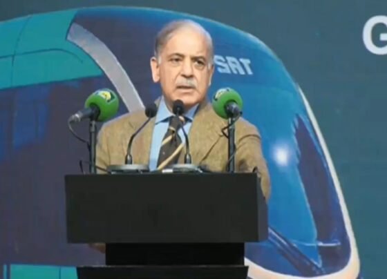 نواز شریف کی تعمیراتی سیاست نے نعرے بازی، سیاسی شعبدے بازی کو دفن کردیا، وزیراعظم