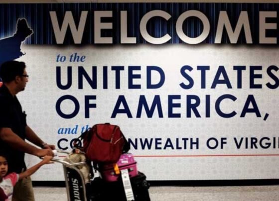 امریکا : سفری پابندیوں میں 30 سے زائد ممالک شامل کرنے کی تیاری