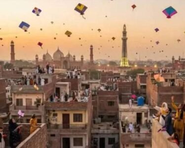 صوبائی حکومت کا تین روز کیلئے بسیں اور رکشے فری چلانے کا اعلان