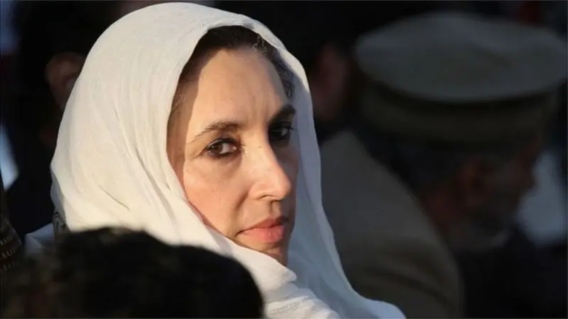 دخترِ مشرق، سابق وزیراعظم شہید بینظیر بھٹو کی 18 ویں برسی آج منائی جارہی ہے