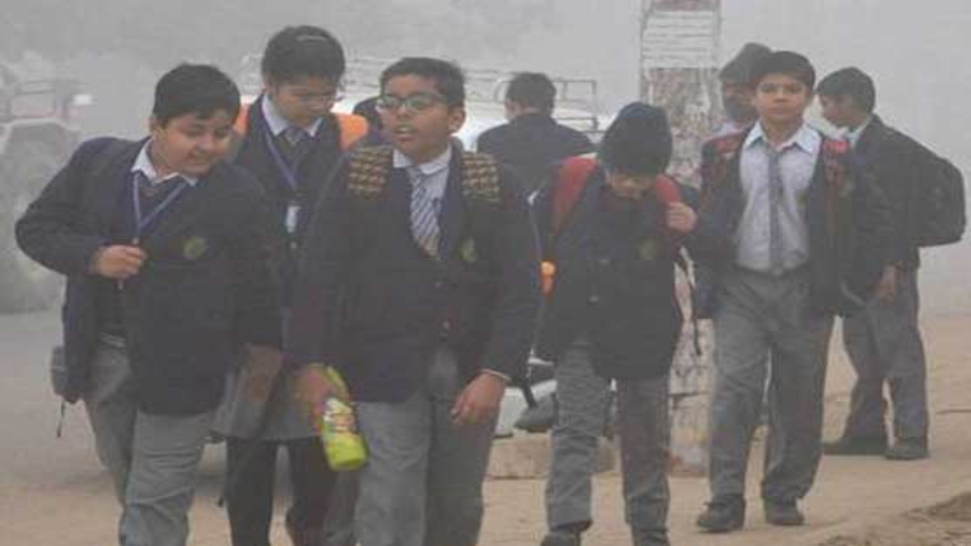 خیبرپختونخوا کے تعلیمی اداروں میں بھی موسم سرما کی تعطیلات کا اعلان