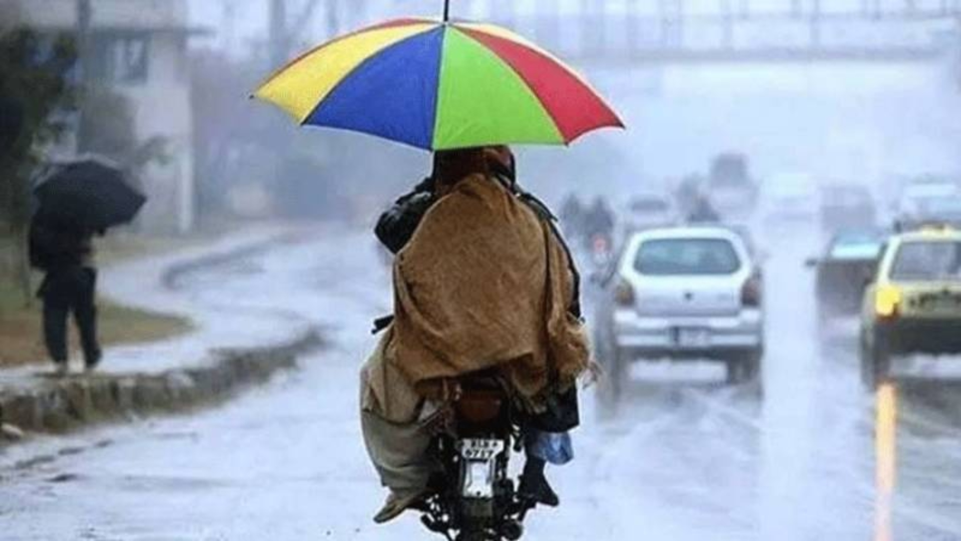 ملک بھر میں بارشوں کا سلسلہ کتنے دن چلے گا؟محکمہ موسمیات کی نئی پیشگوئی