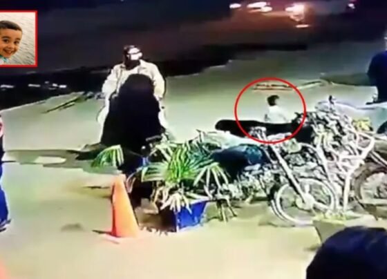 کراچی: بچہ گٹر میں گرنے کا واقعہ، بی آرٹی ریڈ لائن کی تعمیرات حادثے کی وجہ قرار