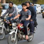16 سال سے کم عمر موٹرسائیکل سواروں کیلئے خوشخبری، پنجاب حکومت کا بڑا فیصلہ