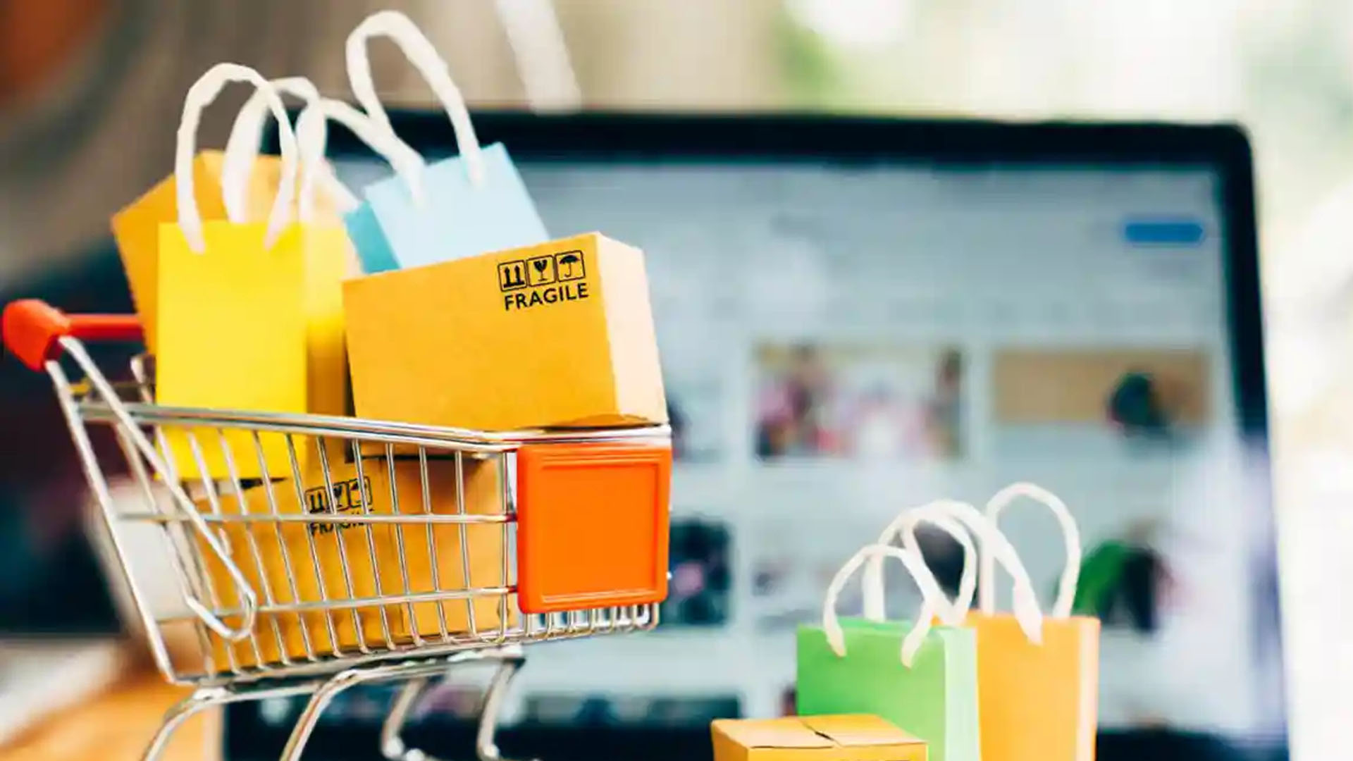 آن لائن شاپنگ کرنے والے پاکستانیوں کیلئے بڑی خبر