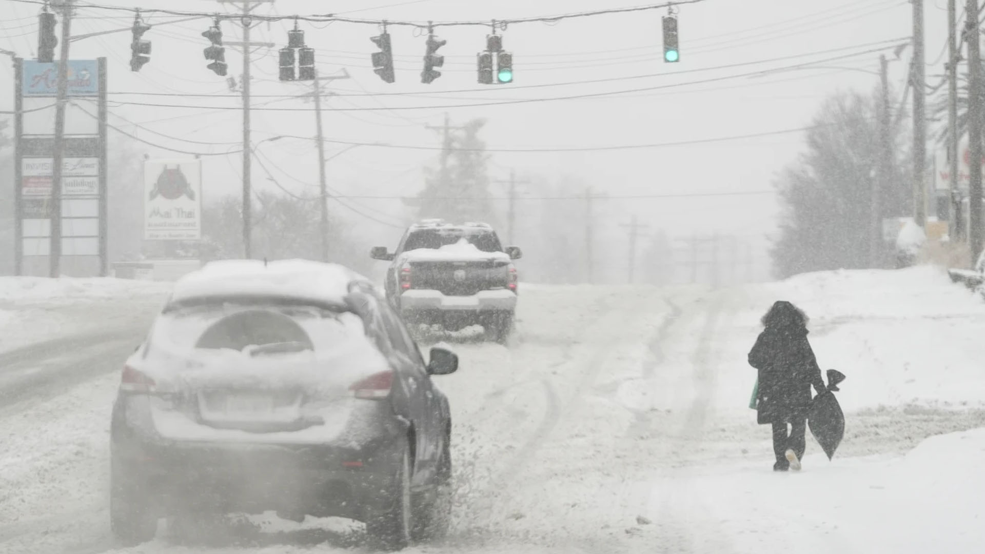 امریکہ میں شدید برفباری،نظام زندگی درہم برہم، سینکڑوں پروازیں منسوخ