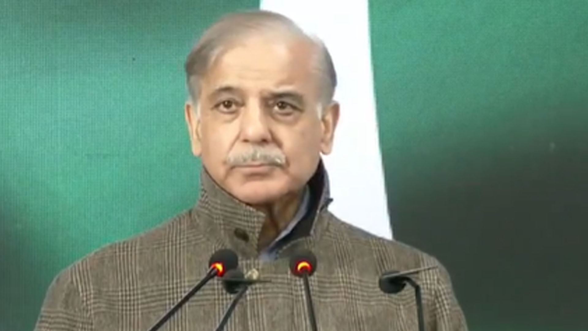 وزیراعظم شہبازشریف نے مظفرآباد میں جدید کینسر ہسپتال اور میڈیکل کالج کا افتتاح کردیا