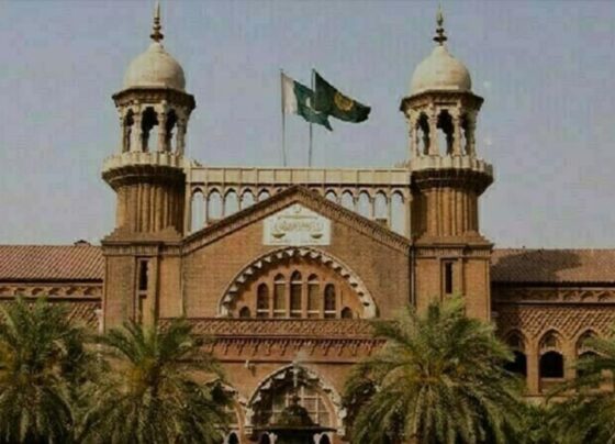 لاہور ہائیکورٹ میں 2026 کی پہلی درخواست دائر