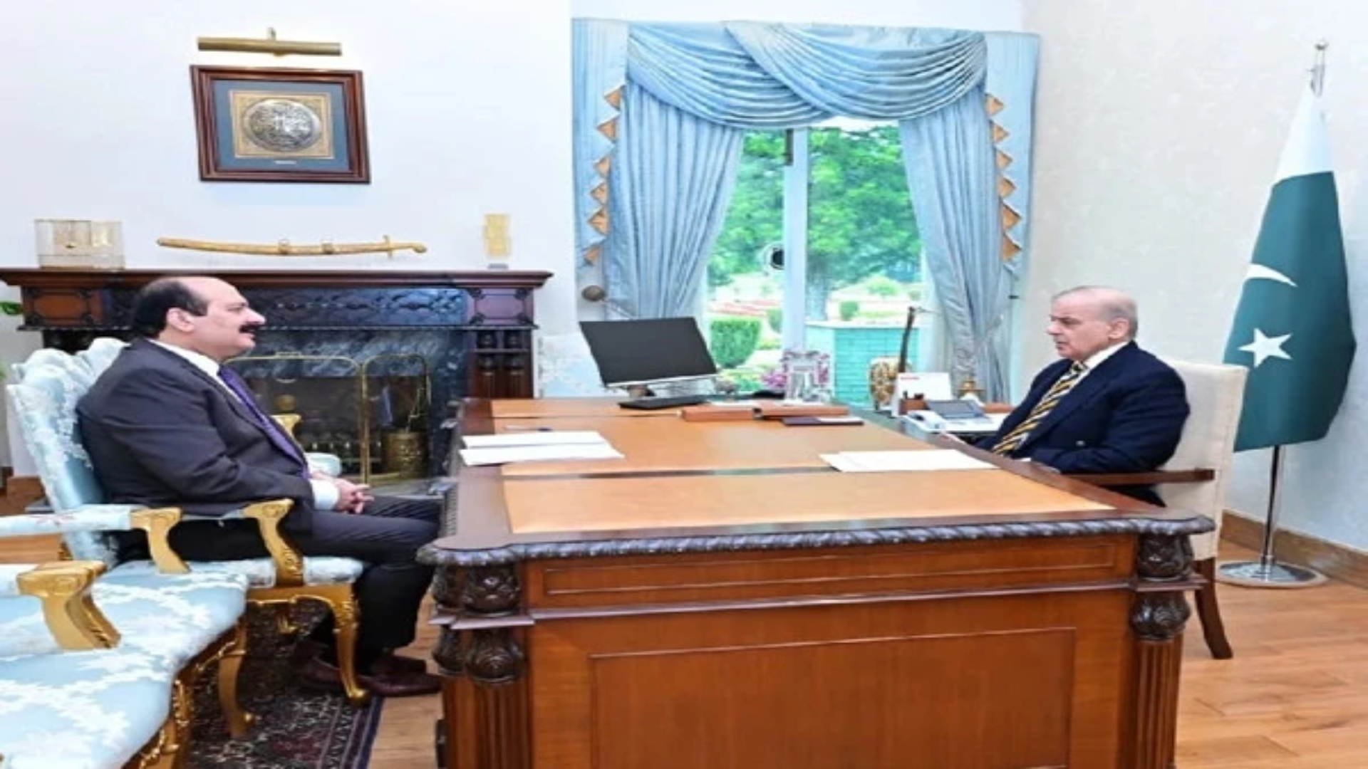 نوجوانوں کی تعلیمی قابلیت کو بڑھانے کیلئے مؤثر اقدامات حکومت کی اولین ترجیح ہے : وزیراعظم