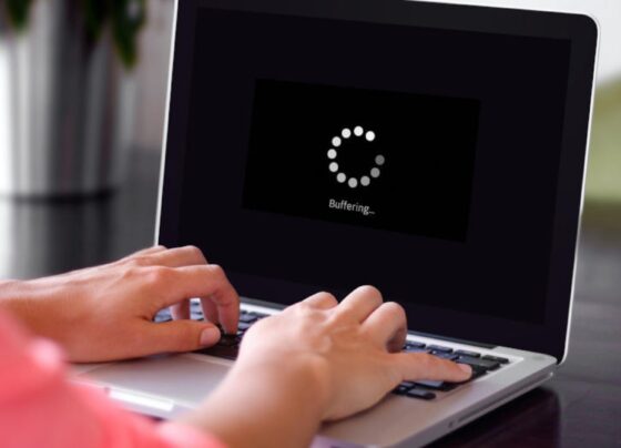 سست انٹرنیٹ سے پریشان پاکستانیوں کیلئے بڑی خوشخبری