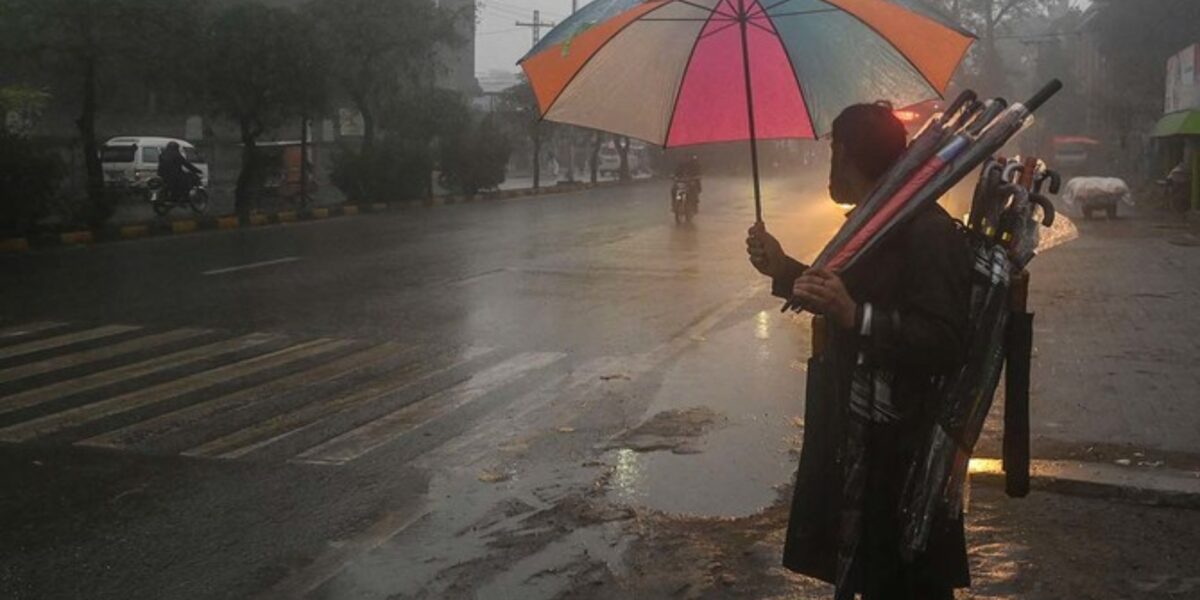 ملک بھر میں بارشوں کا سلسلہ کب شروع ہو گا؟ بڑی پیشگوئی آگئی