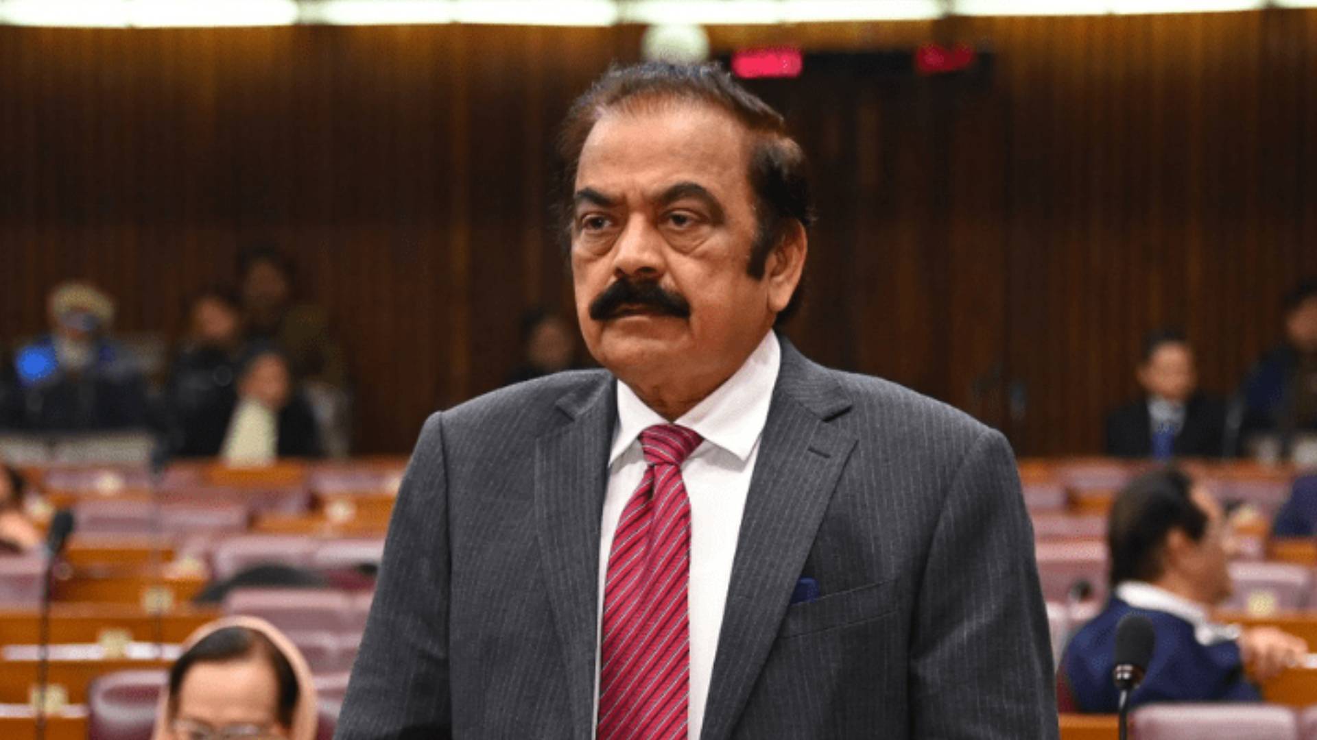 غلط کاموں کا انجام بھگتنا پڑتا ہے، سزا پانے وا لے مظلوم بننے کے بجائے معافی مانگیں،راناثناءاللہ