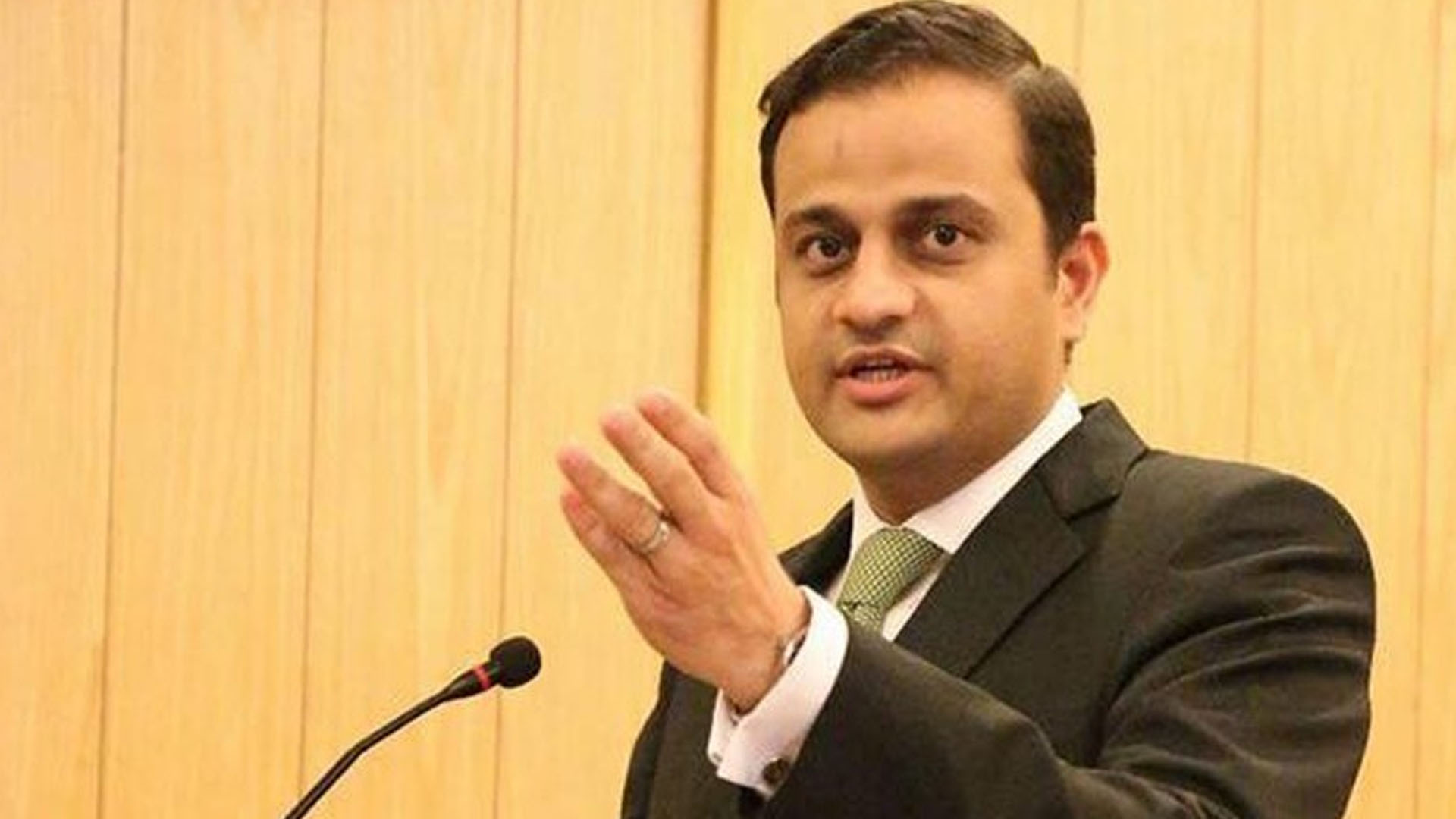 باغ جناح کو بھرنا آسان نہیں،صاف صاف بولو بندے نہیں ہیں،سندھ حکومت بندے بھی دے،مرتضیٰ وہاب