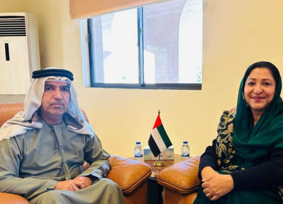 وزیر تعلیم اور سعودی سفیر