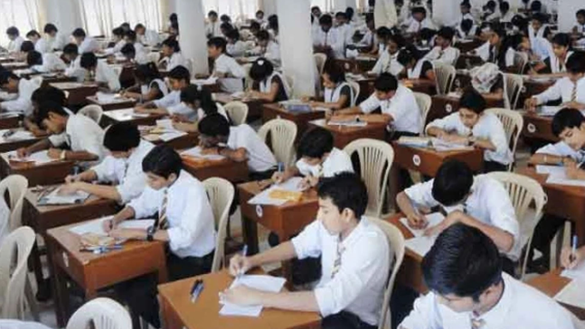 میٹرک کے طالبعلموں کیلئے نیا نظام؟کیا کچھ بدلنے جارہا؟بڑی خبر سامنے آگئی