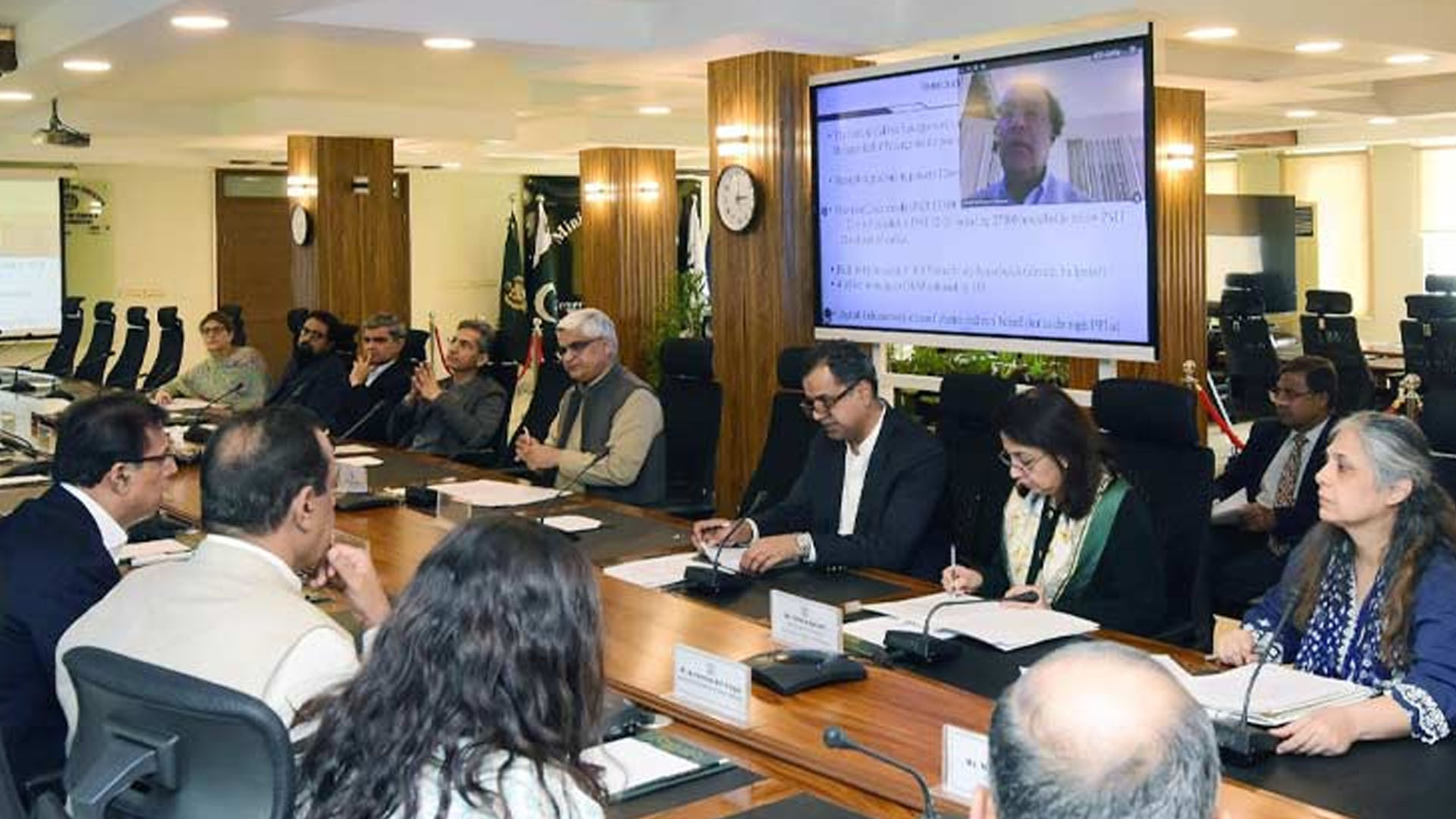 ای سی سی نے وزیراعظم کے رمضان ریلیف پیکج کی منظوری دے دی