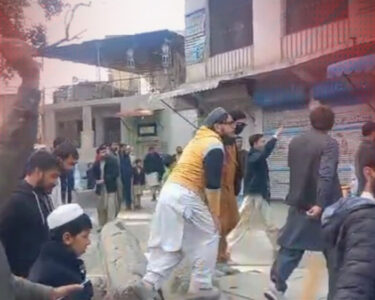 شٹر ڈاؤن ہڑتال دکانیں کھل گئیں