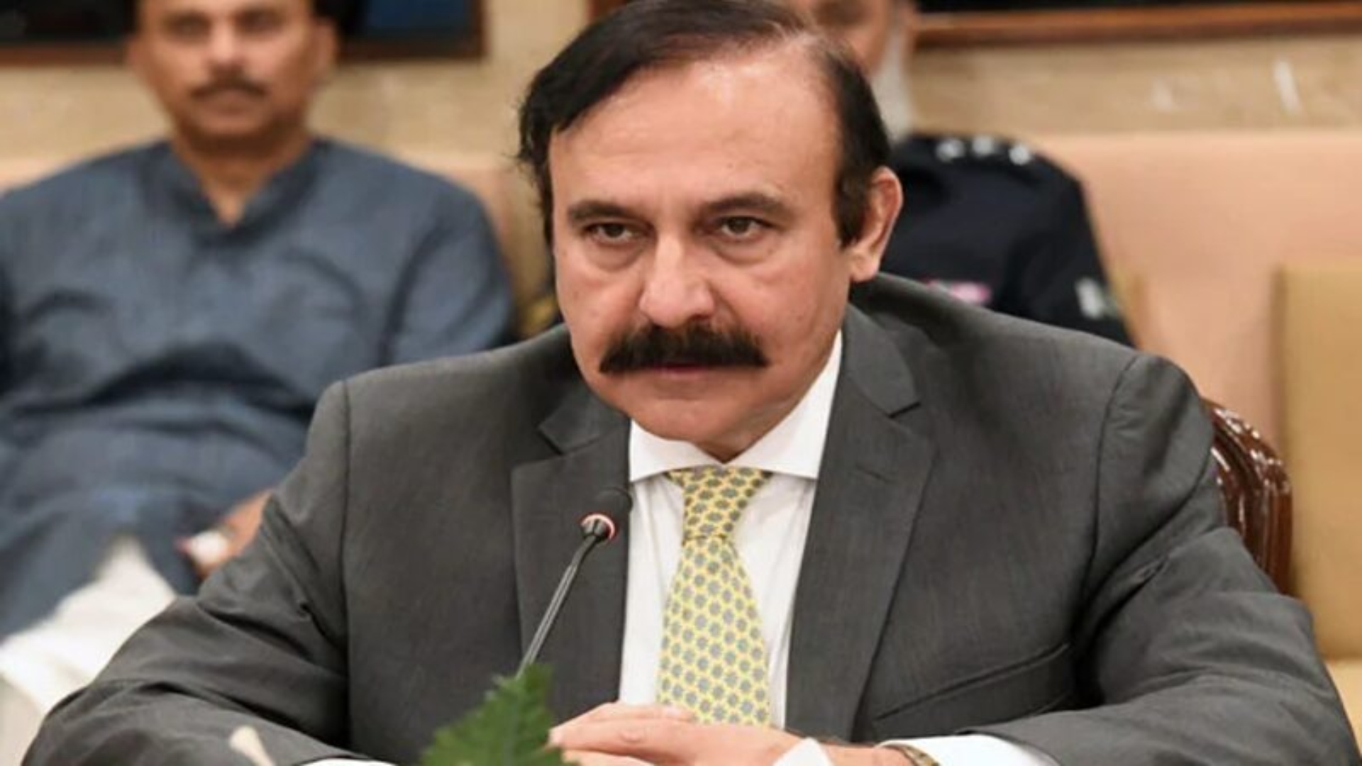 عمران خان کا دوسرا طبی پروسیجر مکمل، اگلا انجیکشن 24 مارچ کو لگایا جائے گا، طارق فضل چوہدری